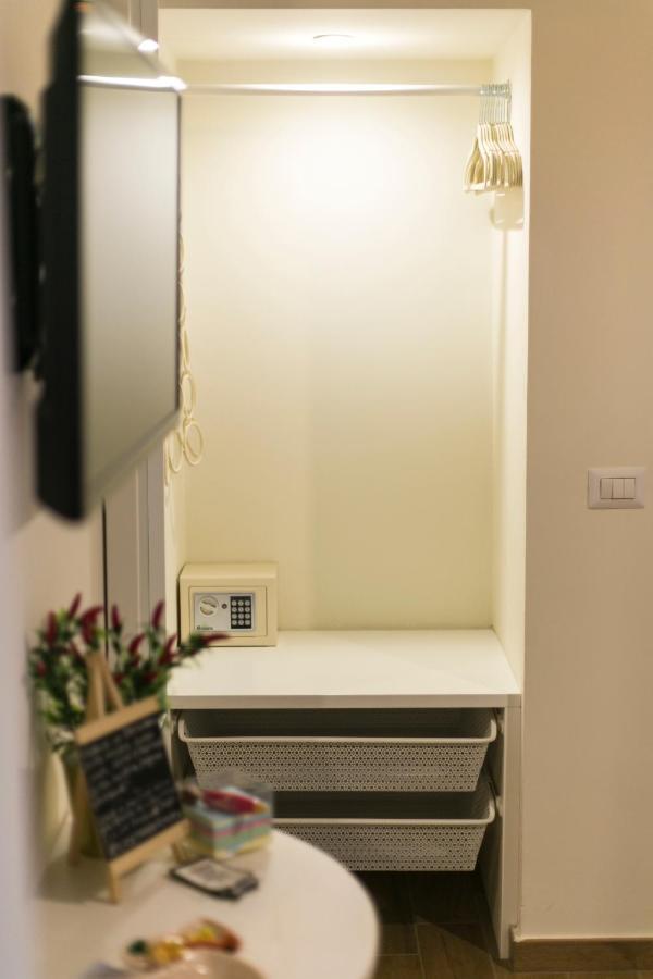 נאפולי Casetta Partenopea Holiday House מראה חיצוני תמונה